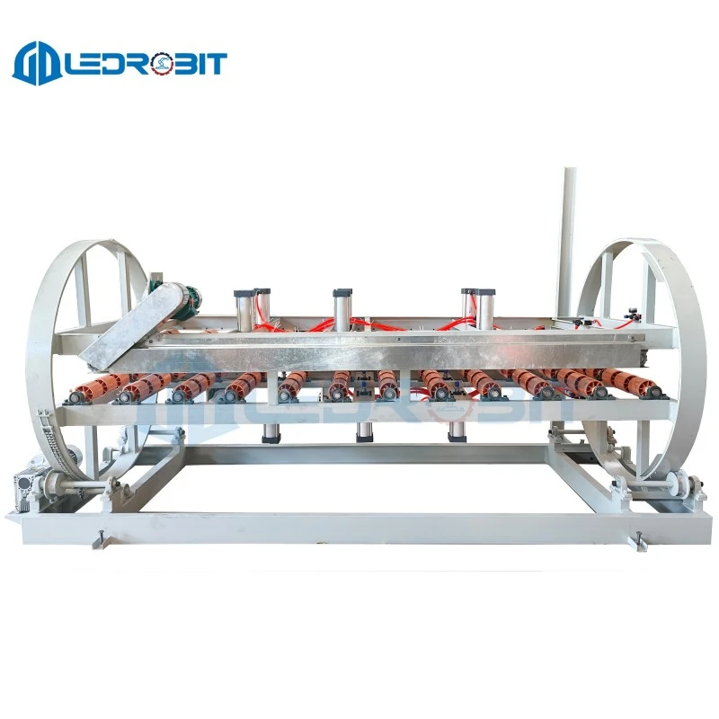 Machine voor het omzetten van platen